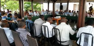 Les maires en préfecture, Case Rocher