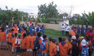Une centaine d'enfants pour la renaissance des scouts à Mayotte