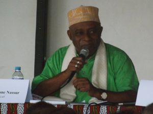 Mohamed Nassur El Mamouni, porte-parole du grand cadi, venu parler de la société traditionnel et de l'enseignement coranique