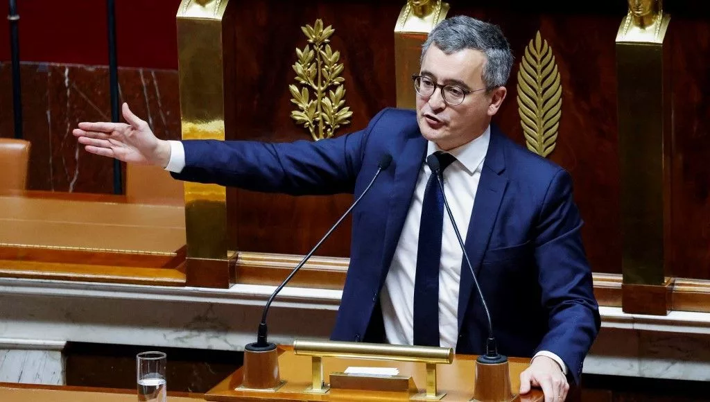 Darmanin, immigration, parlement