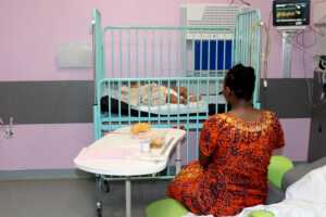Mayotte, CHM, Urgences, box pédiatrique, box adulte, déchocage, Frédéric Lecenne, Christophe Laplace, médecins,