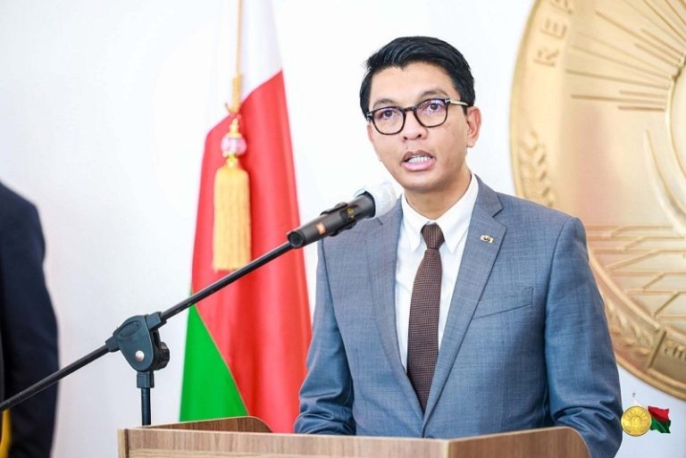Madagascar, Rajoelina, Plan Emergence