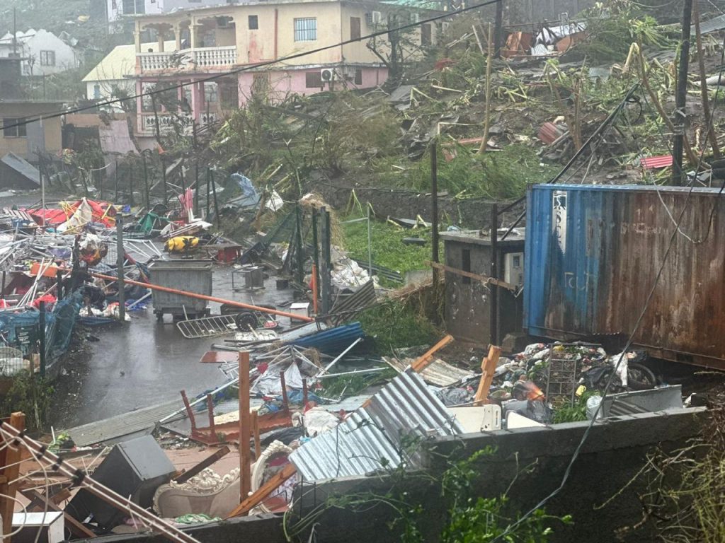 loi 3DS, François-Noël Buffet, Mayotte, cyclone, chido, reconstruction, dégâts,