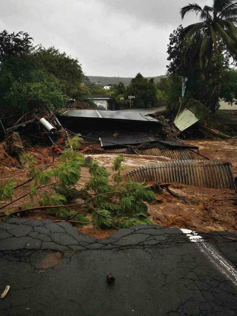 La Réunion, cyclone, Garance, routes, 