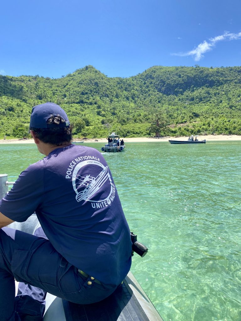 Manuel Valls, Mayotte, Visite officielle, îlot Mtsamboro,