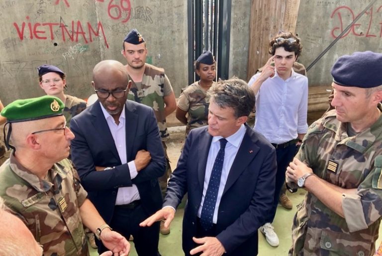 Mayotte, reconstruction, Valls, Facon, 