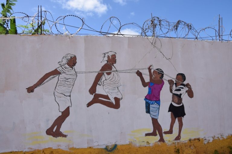 Art, fresque murale, jeunesse, histoire, mémoire, Kawéni