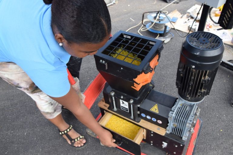 Plastic Odyssey, MNE, recyclage, déchets, tri, sensibilisation, Malamani, Mayotte