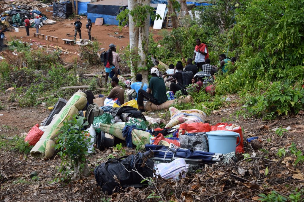 Camp, Tsoundzou 2, loi ELAN, démantèlement, Mayotte