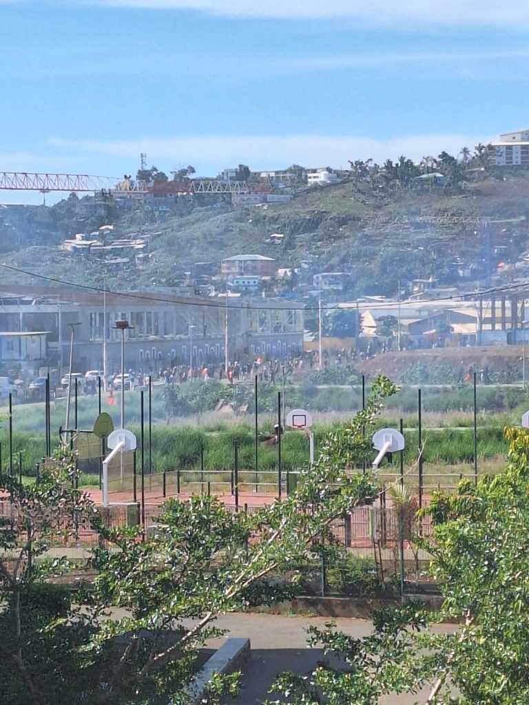 Mayotte, Kawéni, Lycée des Lumières, affrontements, jeunes, bandes,