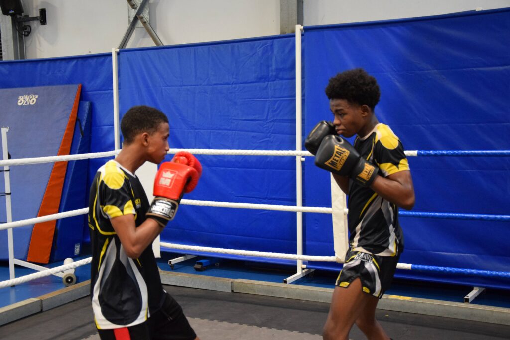 Bandrélé, Boxing, Club, box, kickboxing, sport, jeunesse, cité scolaire, Mayotte