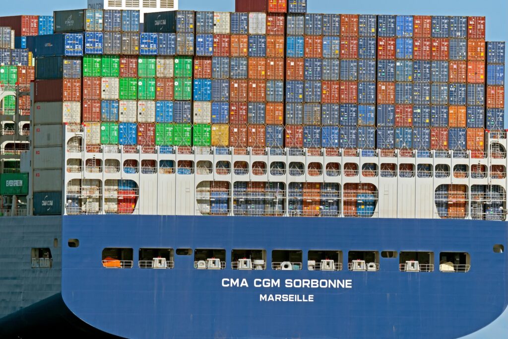 Outre-mer, CMA CGM, transport, marchandises, commerce, international, océan indien,