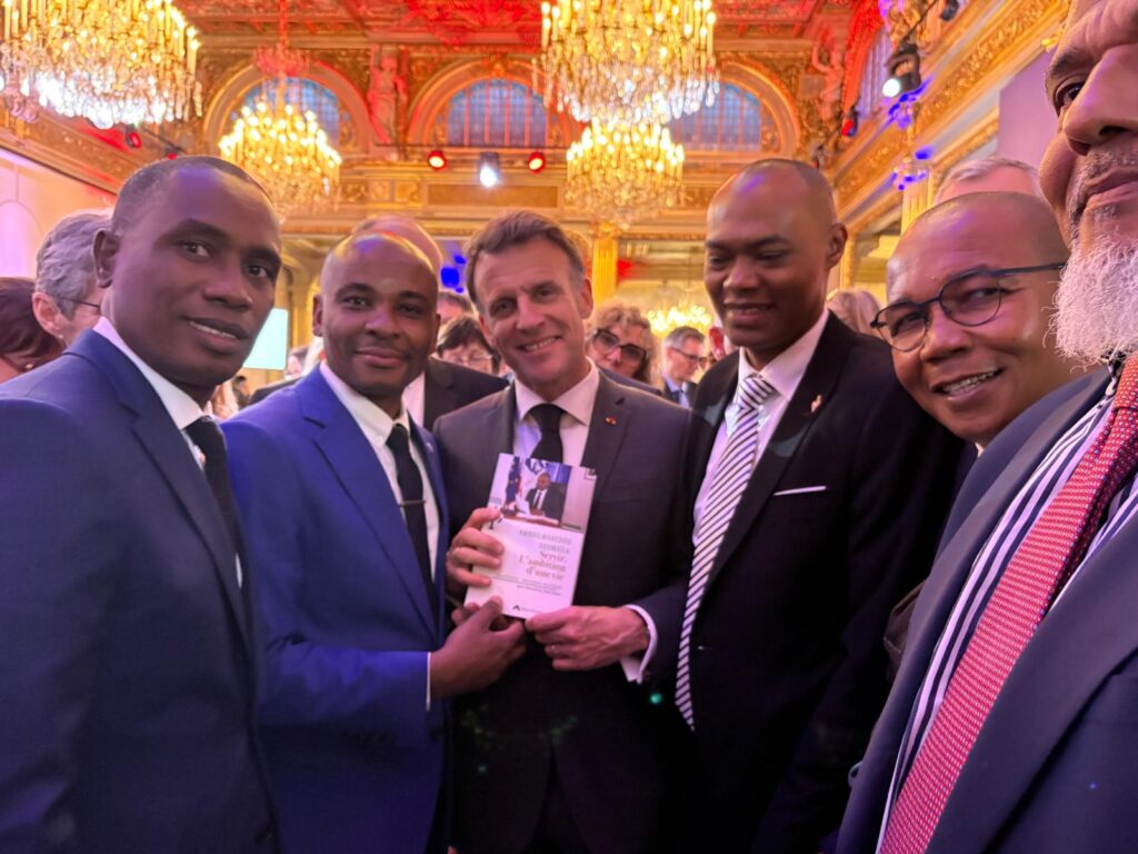 Mayotte, Élysée, maire de Mamoudzou, Emmanuel Macron, 