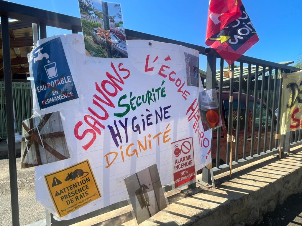 Hamouro, école, CGT Educ'action, manifestation, insalubrité, Mayotte