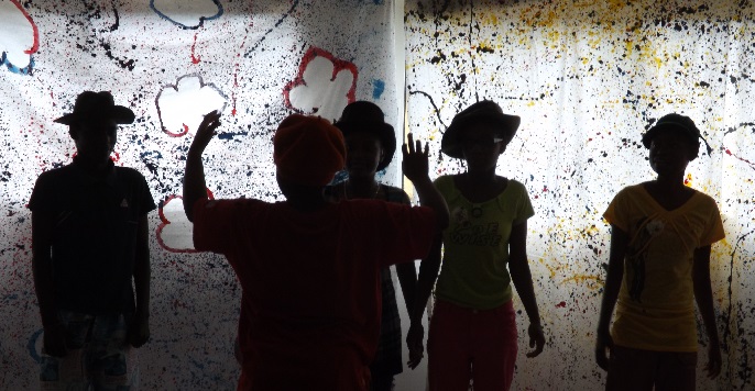 Danse en ombre chinoise pour les jeunes de l'ADSM