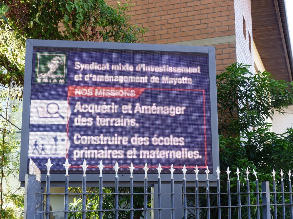Le SMIAM vient d'investir dans un nouveau panneau lumineux
