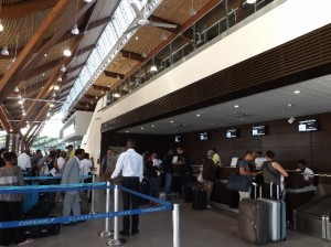2014 : les nouvelles banques d'enregistrement de l'aérogare de Pamandzi