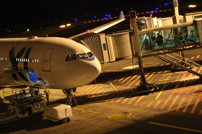 L'Airbus d'XL Airways qui assure les rotations entre la Métropole, Mayotte et La Réunion (Crédit photos : JIR)
