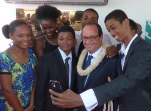 Le selfie avec le président Hiollande