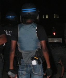 Police nuit kawéni
