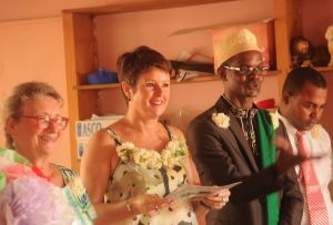 Lancement du livret scolaire par Nathalie Costantini en présence du maire de Bandraboua