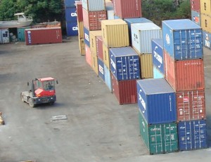 Les containers ne peuvent plus être stockés sur le quai n°1