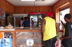 La boulangerie à l'entrée de Koungou