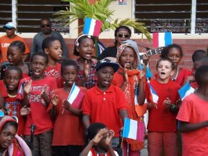 Le spectacle préparé par les élèves de l'école de Cavani Stade