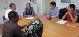 Le préfet écoute les équipes et annonce une charte pour l'emploi