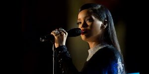 Rihanna lors du concert for Valor en 2013 (Crédits: Wiki Commons)