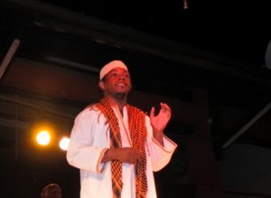 Salim Hatubou, à la barre du Boutre de la Parole