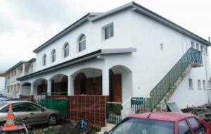 Une mosquée dans un quartier de Saint-André à La Réunion (Crédits photo: JIR)