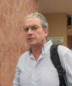 Vincent Liétar à la sortie d'un des nombreux épisodes judiciaires qui l'ont opposé à la SIM