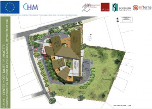 Le plan de masse avec des espaces extérieurs réservés pour les futurs développements du site