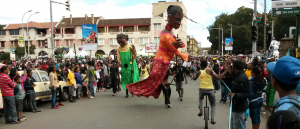 Après le carnaval de la capitale, Madagascar s'apprête à célébrer sa fête nationale sur fond de crise de l'aérien