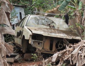 Carcasse voiture
