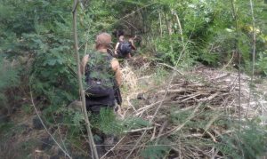 Sur les nombreux chemins étroits de l'îlot Mtsamboro pour déstabiliser les circuits de l'immigration illégale