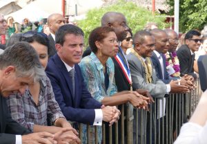Manuel Valls, Najat Vallaud Belkacem, George Pau-Langevin, Majani Mohamed, et les trois parlementaires mahorais