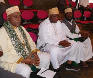 Les cadis dont El Mamouni Mohamed Nassur, assiste au vote de leurs missions en séance plénière de juillet 2015