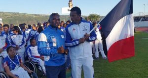 Les deux portes-drapeau désignés par Mayotte et La Réunion, Ali Soultoini et Mathhieu Dafreville