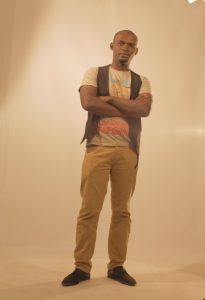 Sami lors d'un shooting photo chez Clap
