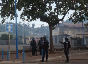 Les forces de l'ordre ont repris la place de Tsoundzou aux jeunes vers 6h20