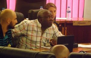 Le docteur Ali Mohamed Youssouf lors de la présentation du travail du centre d'addictologie du CHM
