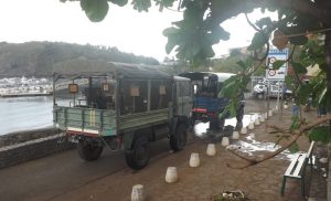 Les forces de l'ordre se sont positionnées à l'embacadère de Mamoudzou ce jeudi matin à 8 heures