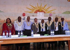 Les officiels présents