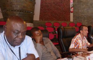 Chihaboudine Ben Youssouf réclame une fiscalité transitoire alors qu'un habitant souhaite une TVA à 4%