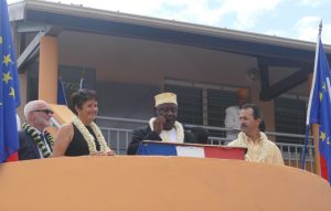 Première inauguration d'une école financée par Mamoudzou, comme le soulignaient le maire Mohamed Majani aux côtés de la vice-recteur Nathalie Costantini