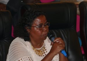 Pour Nafissata Mouhoudhoire il faut accompagner les parents