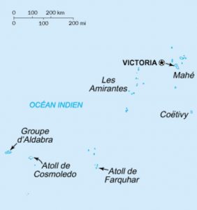 La carte des îles extérieures des Seychelles, avec Farquhar à 700km de Mahé l'île principale