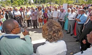 Des associations réunies à La Réunion pour tenter d'éveiller les consiences à Mayotte face à la situation